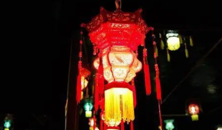 猜完灯谜的贾政回到房中后，为何翻来覆去甚是凄婉？（全程干货）