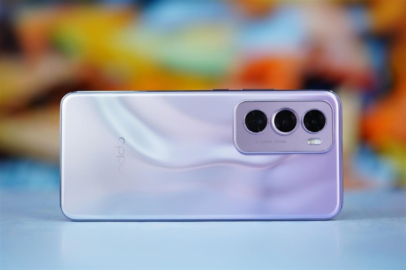 实况照片首度驾临安卓机！OPPO Reno12 Pro评测：我的照片起风了 