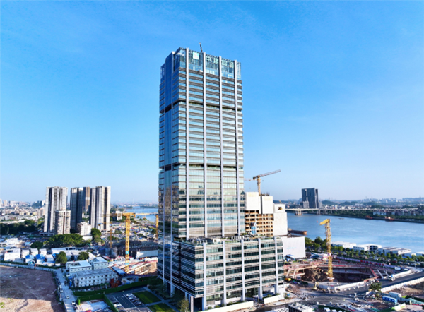 年发电量达65万度!全国首座超170米近零能耗建筑启用