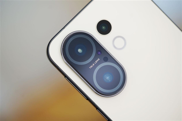 6.31英寸完美小直屏!vivo S30 Pro mini图赏