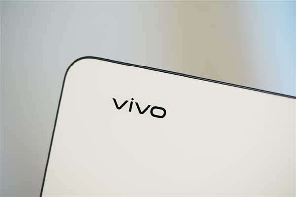 6.31英寸完美小直屏!vivo S30 Pro mini图赏