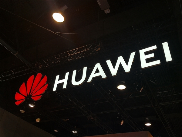 全国首个5G-A高铁专网加速服务来了 华为、移动联合打造