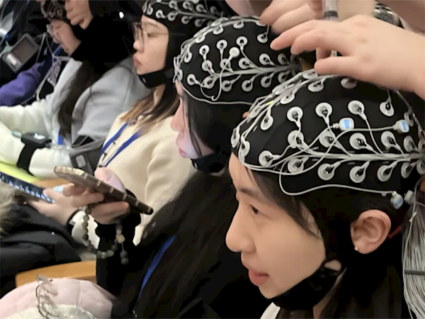 清华大学惊现“神秘高科技组织” 官方回应