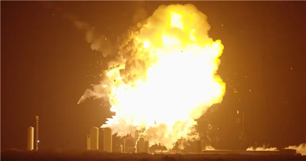 炸出蘑菇云！SpaceX星舰36在测试中突然爆炸 