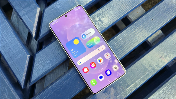 全球首款2nm芯片!曝三星Exynos 2600多核成绩破万:超越高通骁龙8 Elite