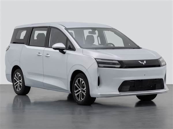 五菱再造神车 家用全新MPV星光730公开:带侧滑门、三种动力