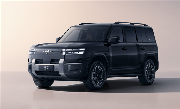 承载式“硬派SUV” 比亚迪方程豹钛7官图发布:价格或惊喜