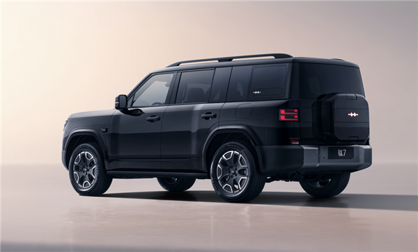 承载式“硬派SUV” 比亚迪方程豹钛7官图发布:价格或惊喜