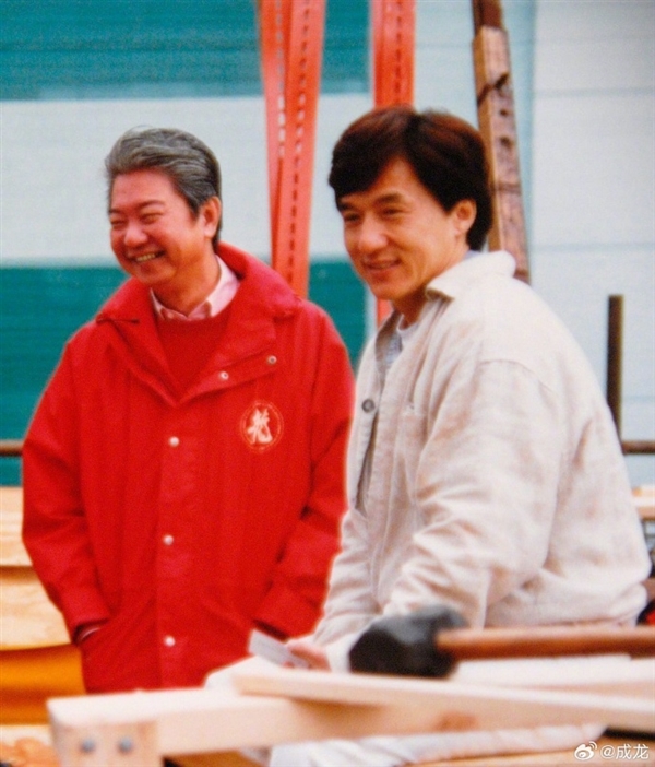 成龙发长文追忆蔡澜:半个师父 他活出了潇洒快乐的一生