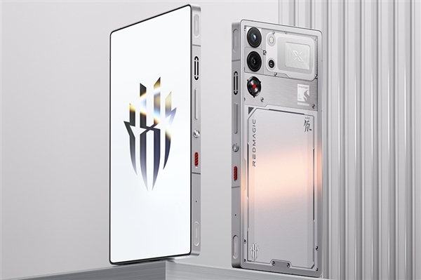 最强游戏手机!安兔兔8月安卓旗舰性能榜出炉:红魔10S Pro+第一